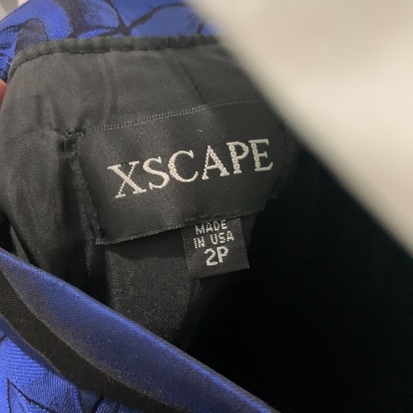 2 Piece Prom Dress Xscape - Picture 3 of 3